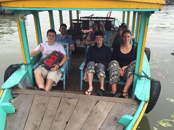 Traditional Cooking Class with Basket Boat Ride and market Tour - A herbal soak before the kitchen