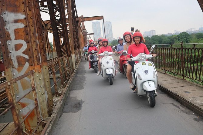 Vespa City Tour &Train Street Female With Ao Dai Riders 4,5 Hours - Ba Dinh Square and Hanoi’s major landmarks