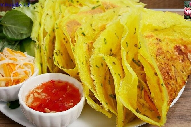 Vespa Female Ao Dai riders Night Street Food + See Train Street - Safety, pace, and comfort on the Vespa