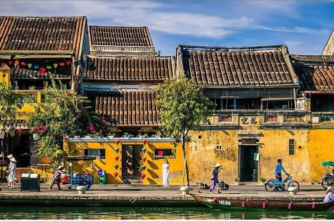 Vietnam in 15 Days | Explore Beaches, Cities, Culture, Adventure - Da Nang, Ba Na Hills, and the Golden Bridge