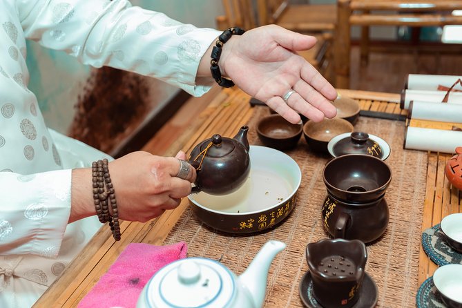 Vietnamese Culture and Coffee Making Class - Starting with traditional black coffee and the phin