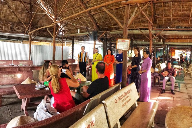 VIP Tour Cuchi Tunnels & Mekong Delta Cruise Full Day Group 12pax - What the $39 price really covers