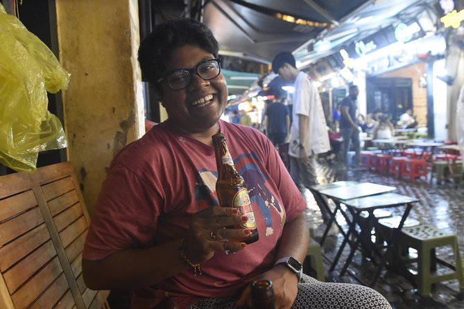 Walking Street Food Tour and Hidden Music - What the private format adds