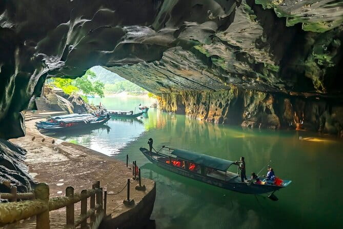 Zipline Dark cave & Paradise cave: Full-day Exploration - Lunch in the national park